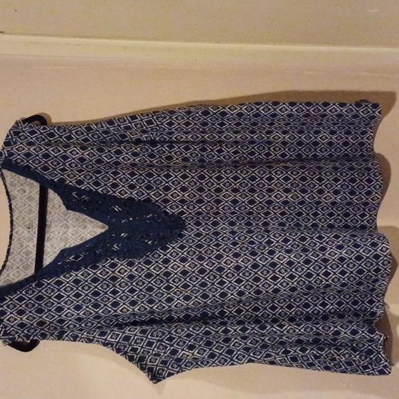 St. John Bay Plus Size - Picture 1 of 8